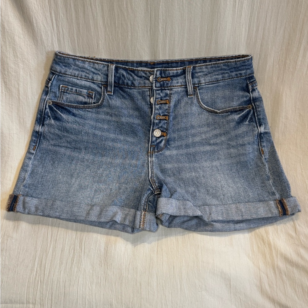 Old Navy high rise secret-slim pockets Women's Shorts